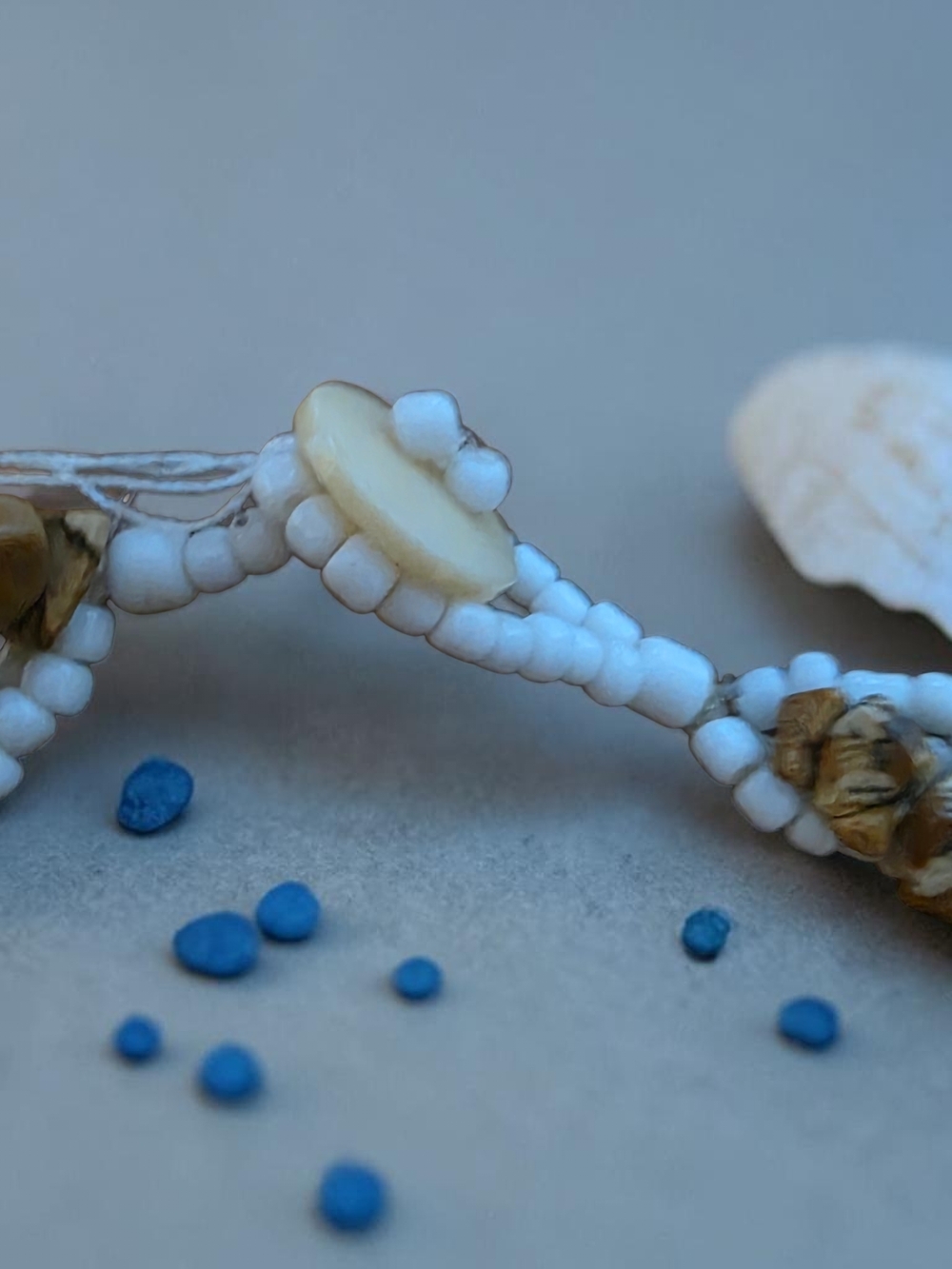 Twisted Seed Bead Jasper Choker Shell Pendant Necklace - Picture 3 of 4